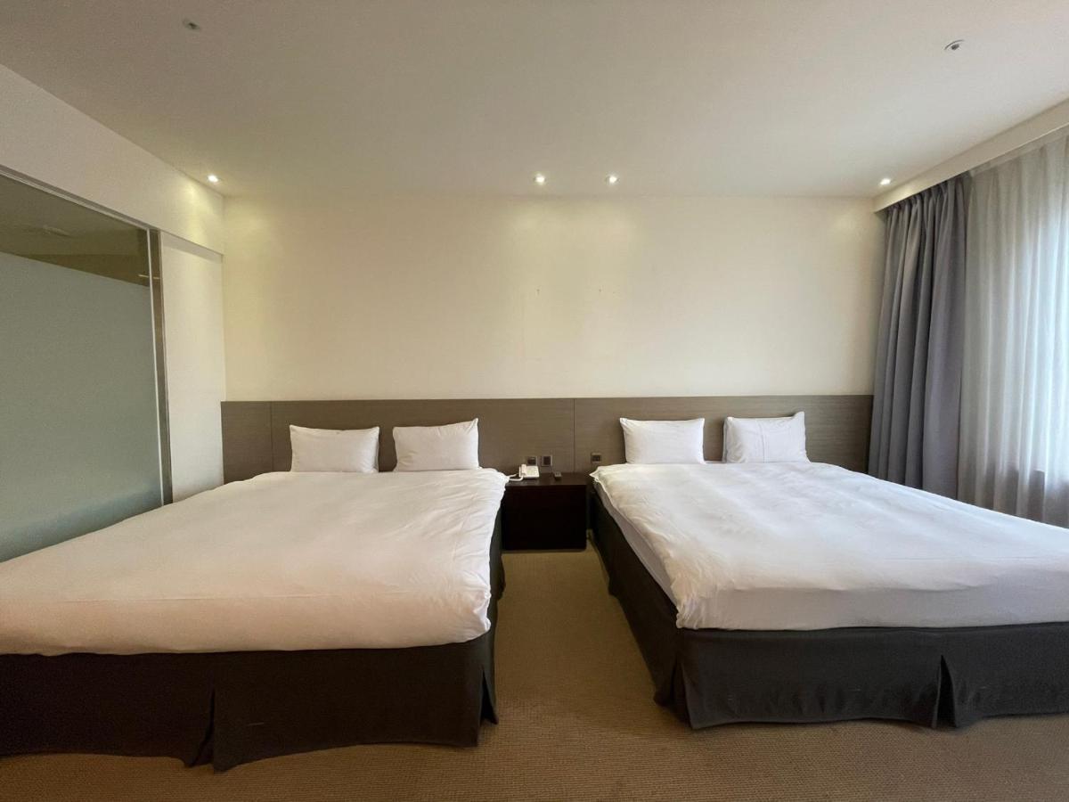 Guide Hotel Hsinchu Zhongyang Exterior photo