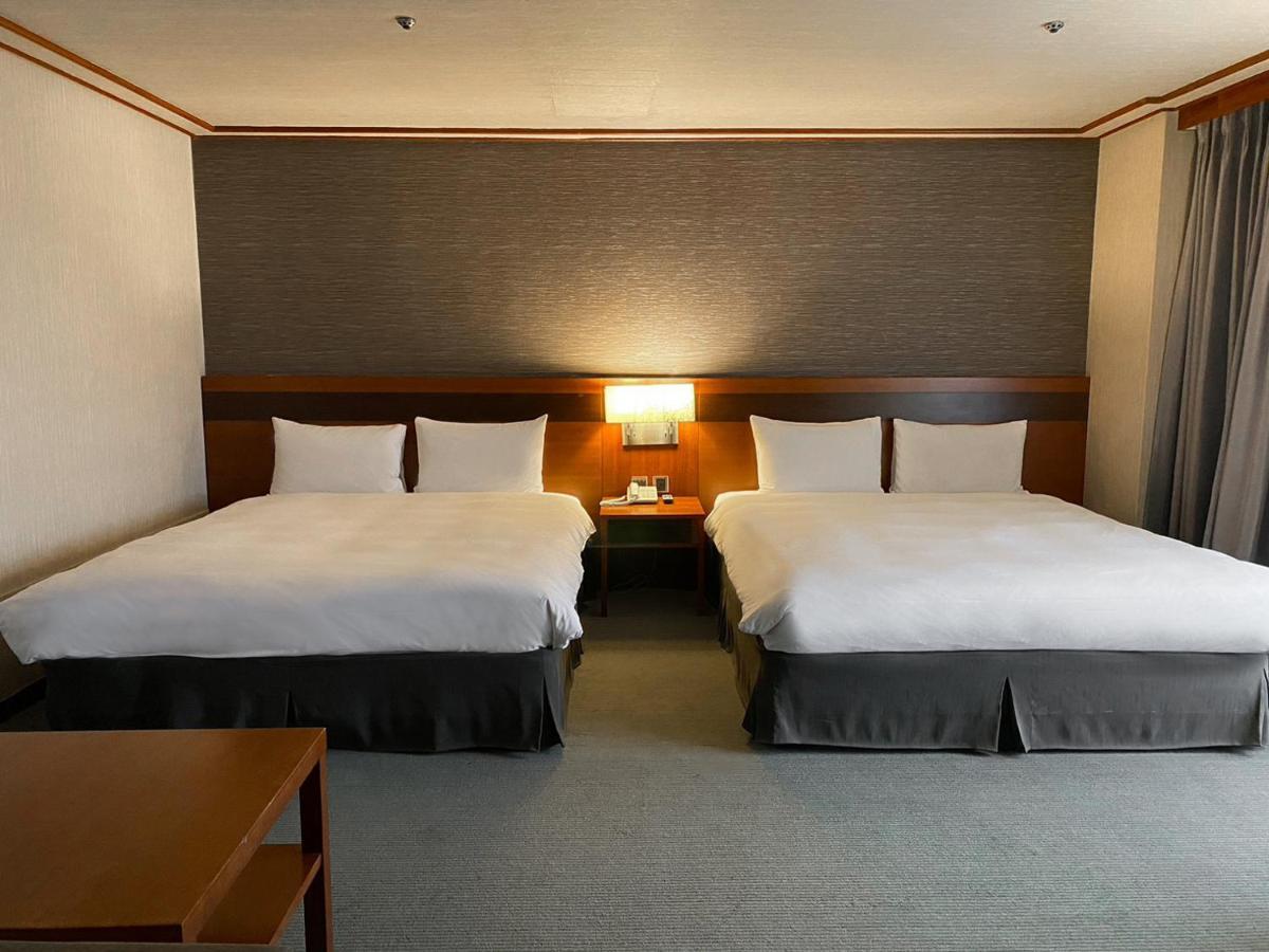 Guide Hotel Hsinchu Zhongyang Exterior photo