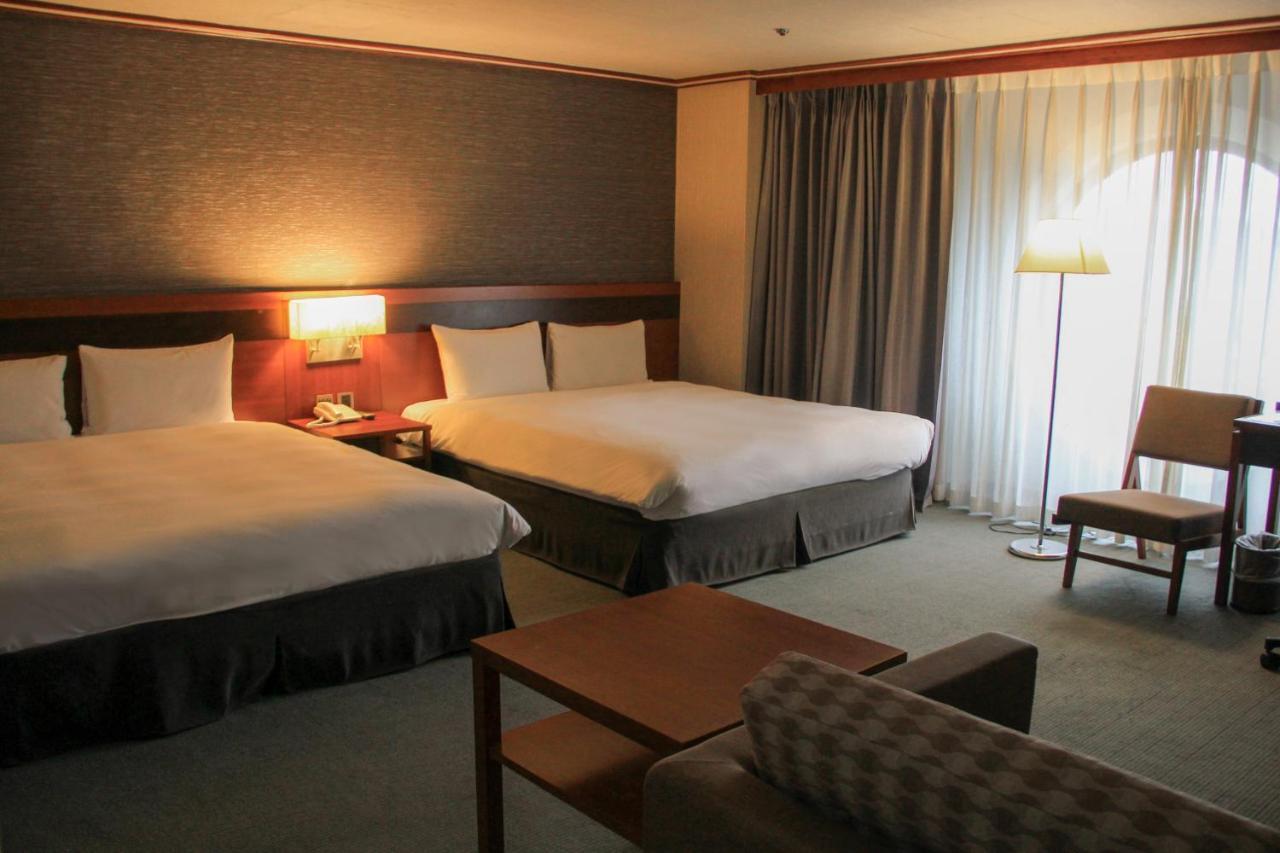 Guide Hotel Hsinchu Zhongyang Exterior photo