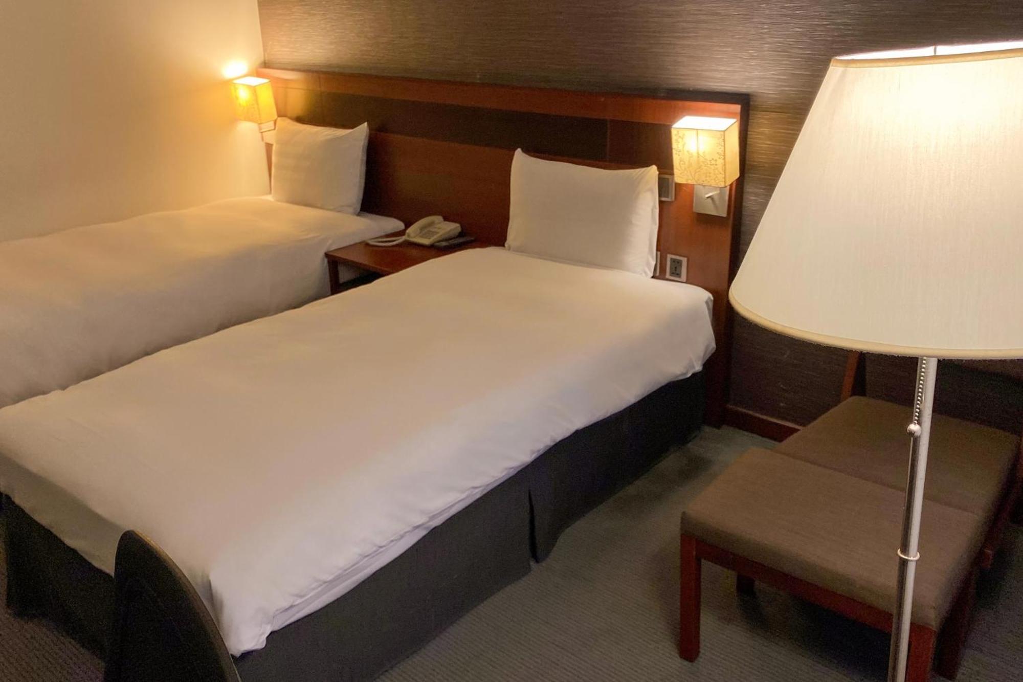 Guide Hotel Hsinchu Zhongyang Exterior photo